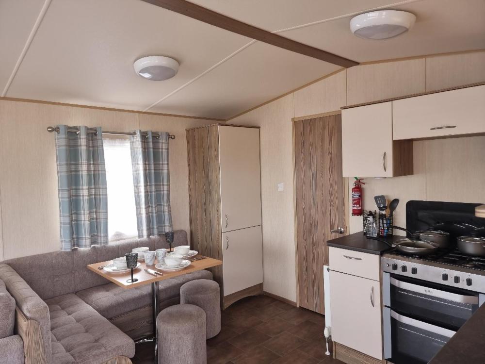 Willow-Static Caravan On Holiday Park Near Margate, Kent Ξενοδοχείο Birchington-on-Sea Εξωτερικό φωτογραφία